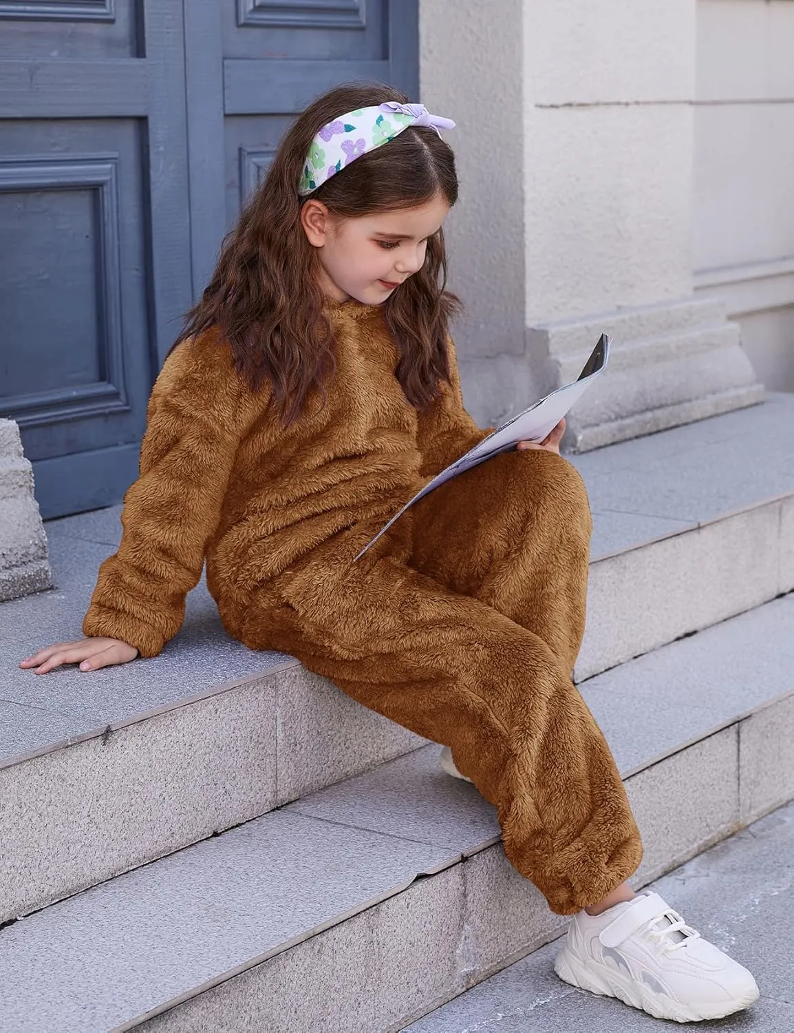 Flygo Girls Fuzzy Pants Set Crop Hoodie Bear Ear Two Piece Outfits Fluffy Sweatshirt and Fleece Pants Sweatsuit